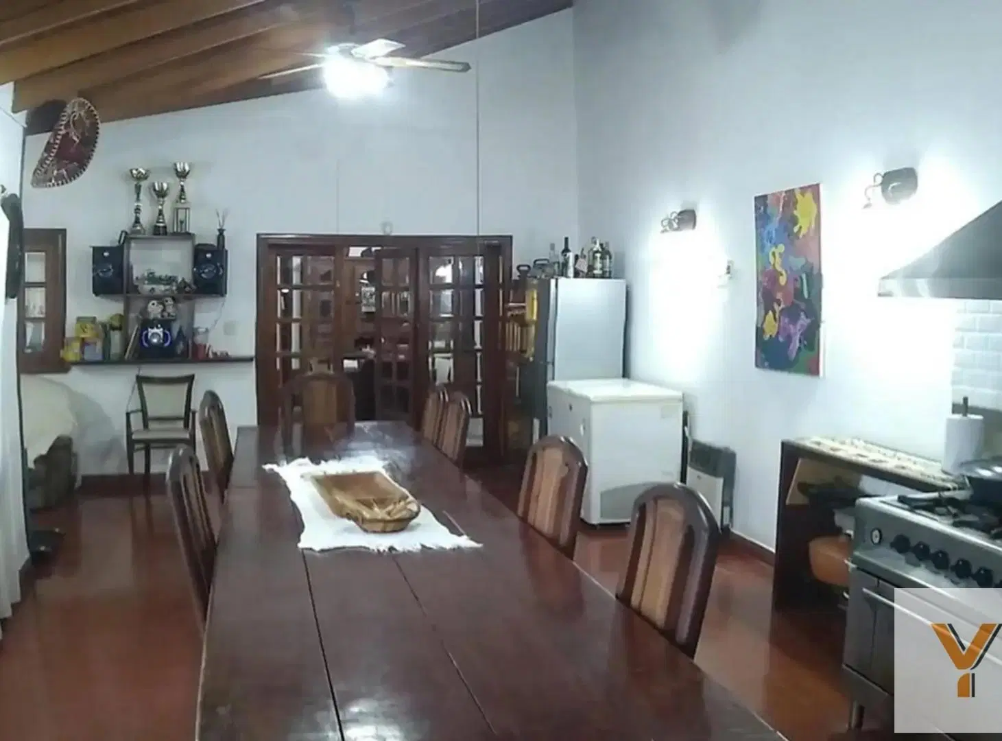 Casa en venta - 4 Dormitorios 5 Baños - Cochera - 620Mts2 - Villa Elvira 3