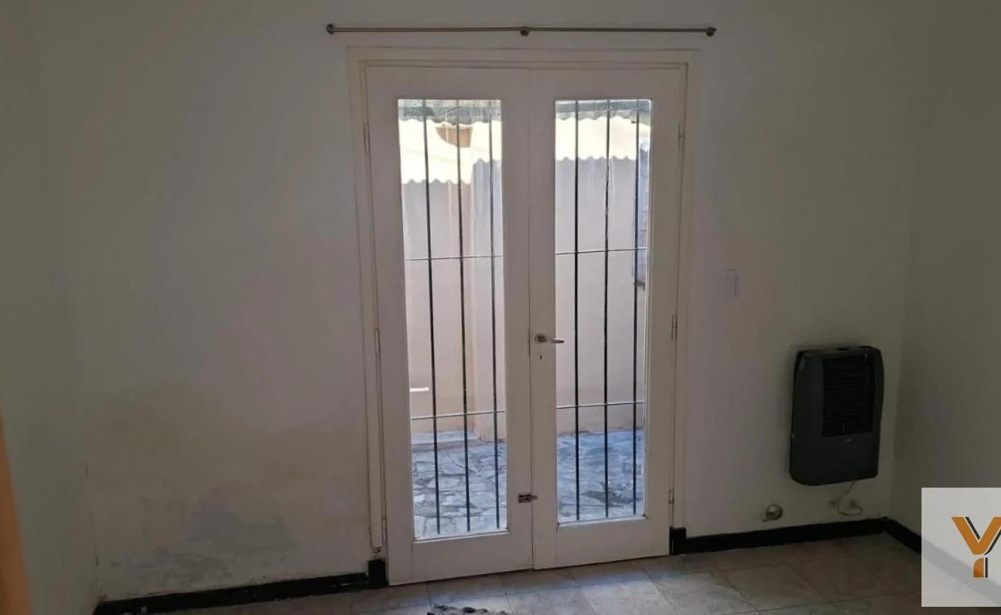 Foto de PH en Venta - 1 Dormitorio 1 Baño - 32mts - Mar Del Plata, imagen 2