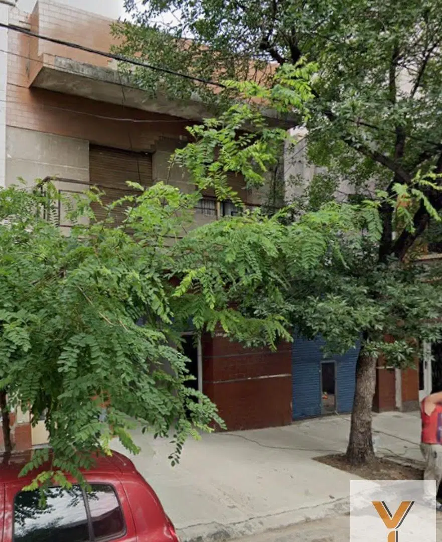Terreno en Venta - - 256mts - Flores 2