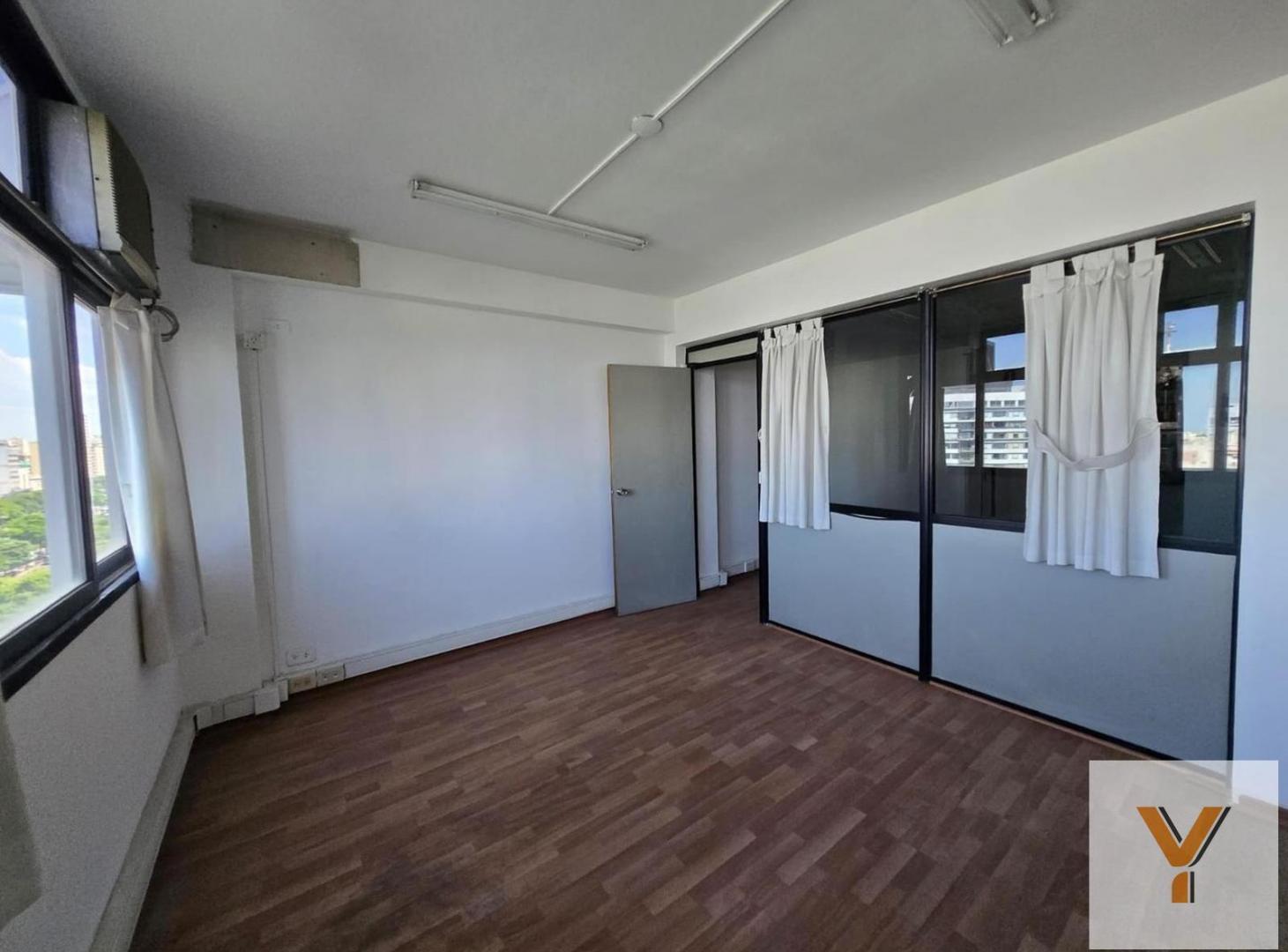 Foto de Oficina en Venta - 3 Dormitorios 1 Baño - 100mts - San Nicolás, imagen 3