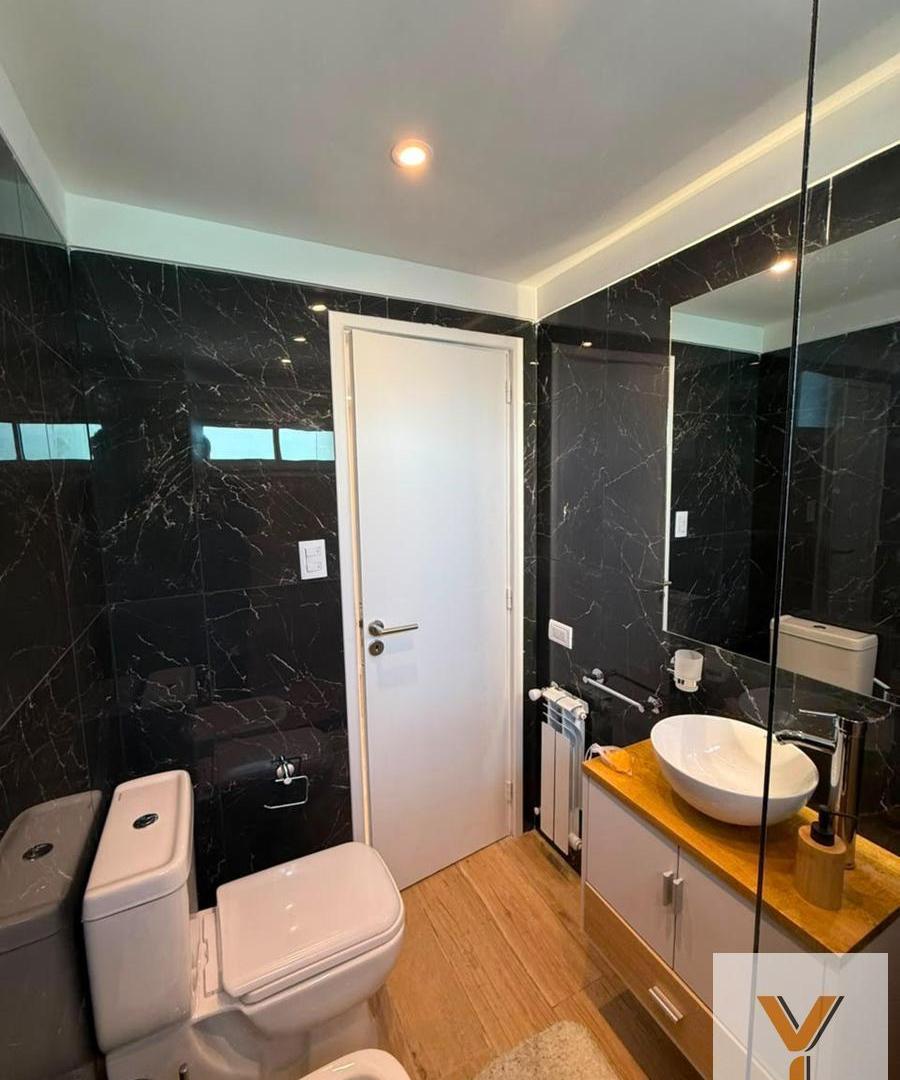 Foto de Departamento en Venta - 2 Dormitorios 2 Baños - 68mts - Mar Del Plata, imagen 2