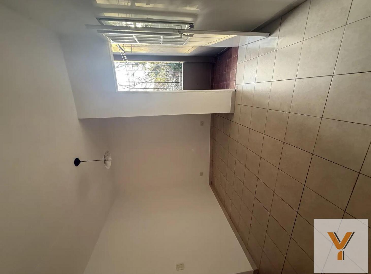 Foto de Departamento en Venta - Monoambiente 1 Baño - 45mts - Monte Grande, imagen 4