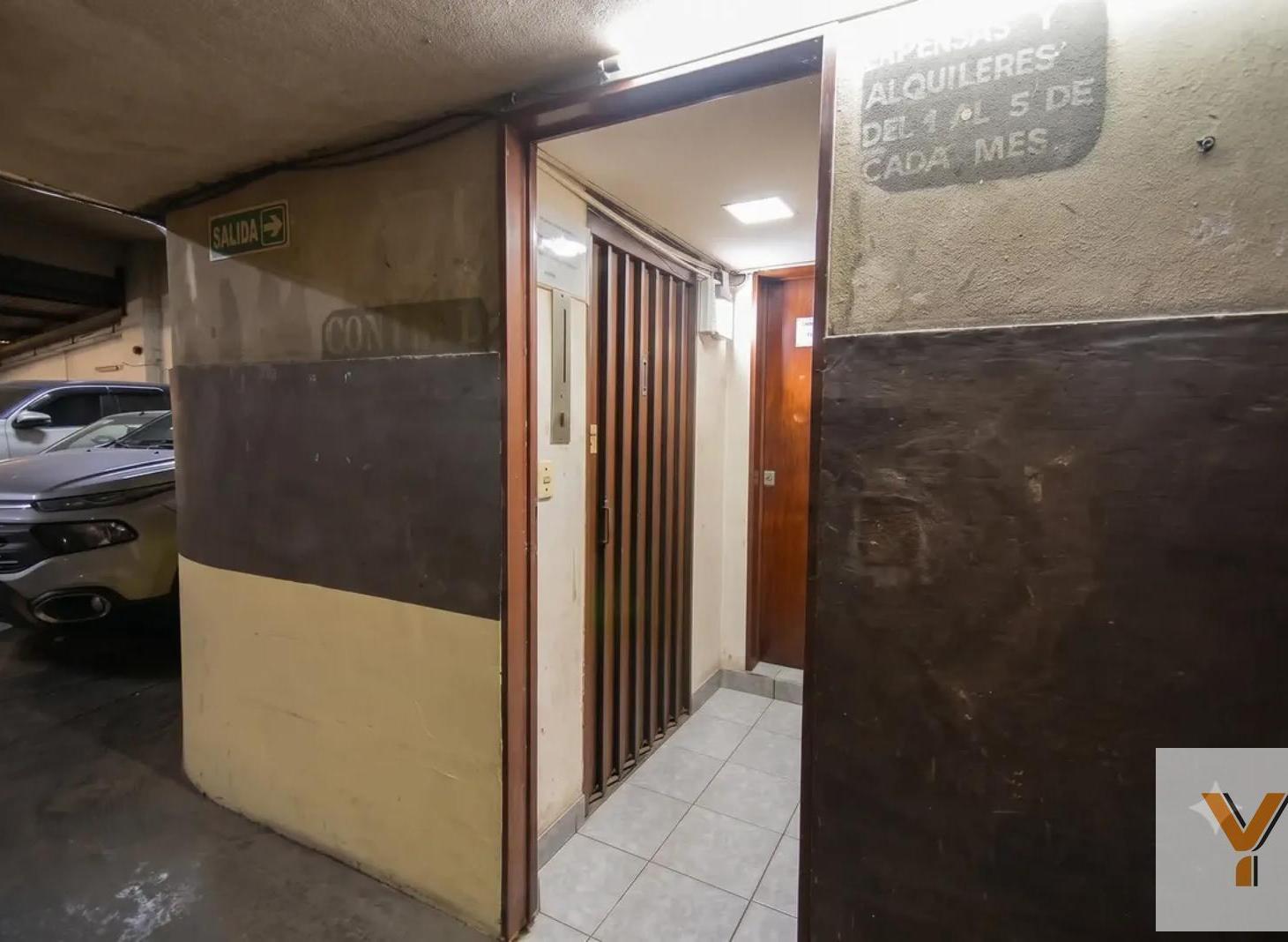 Foto de Cochera en Venta - - 12mts - Barrio Norte, imagen 1