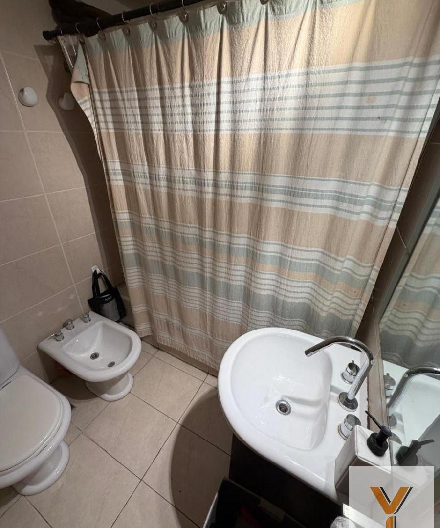 Foto de Departamento en Venta - 1 Dormitorio 1 Baño - 67mts - Colegiales, imagen 3