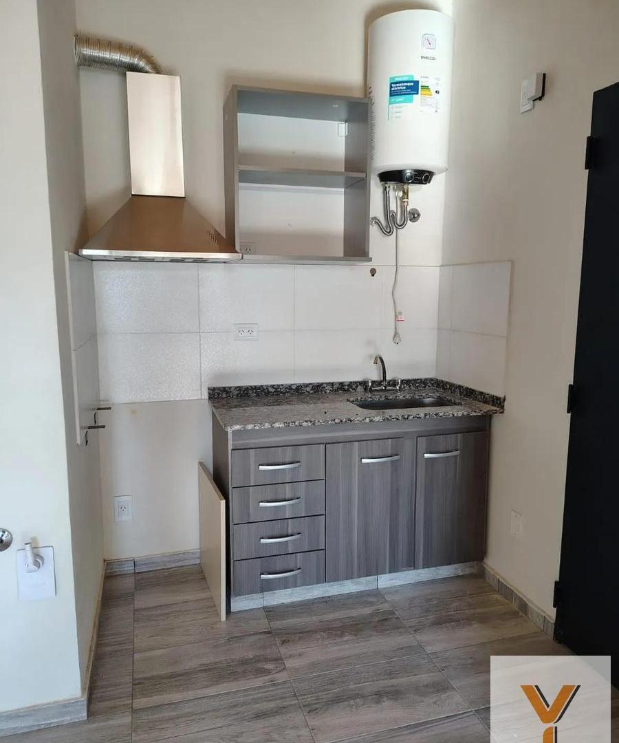 Foto de Departamento en Alquiler - 1 Dormitorio 1 Baño - 30mts - Quilmes - Ezpeleta, imagen 2