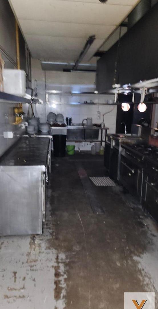 Foto de Local en Alquiler - - 580mts - Almirante Brown, imagen 3