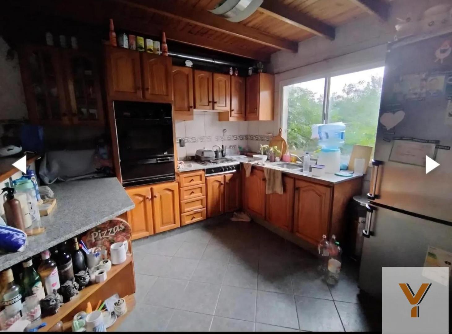 Foto de Casa en venta - 4 Dormitorios 2 Baños - San Justo, imagen 3