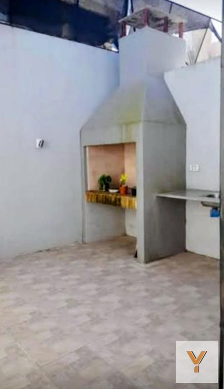 Foto de Casa en venta - 3 Dormitorios 2 Baños - Mar del Plata, imagen 1