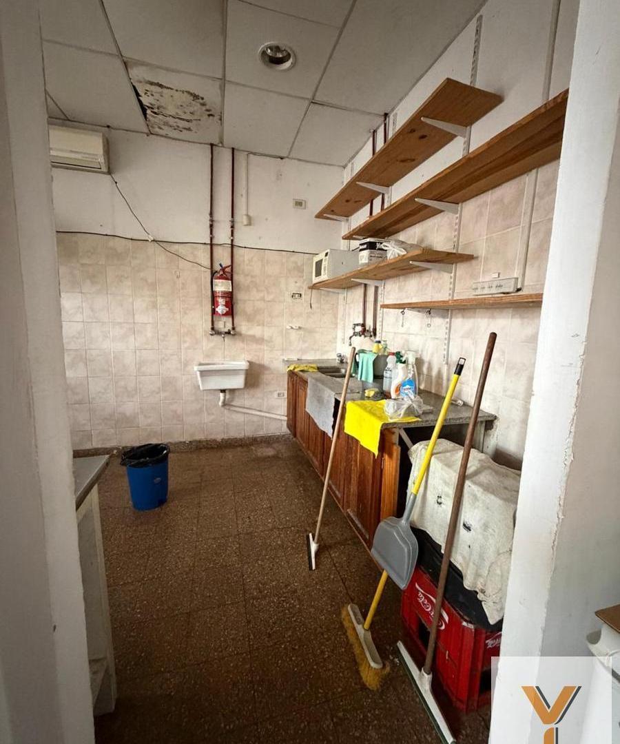 Foto de Local en Alquiler - 1 Baño - 34mts - La Plata, imagen 2