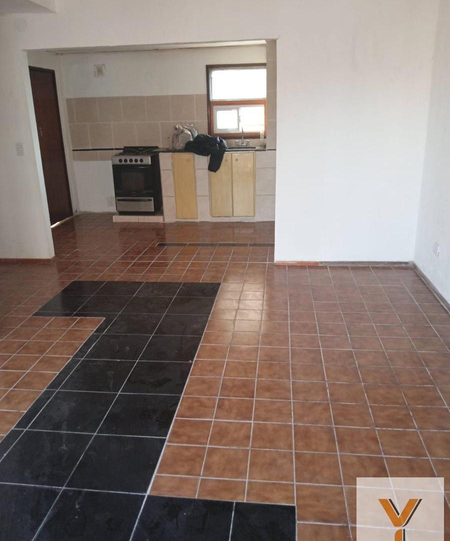 Foto de Ph en Venta - 2 Dormitorios 2 Baños - 60mts - La Plata, imagen 1