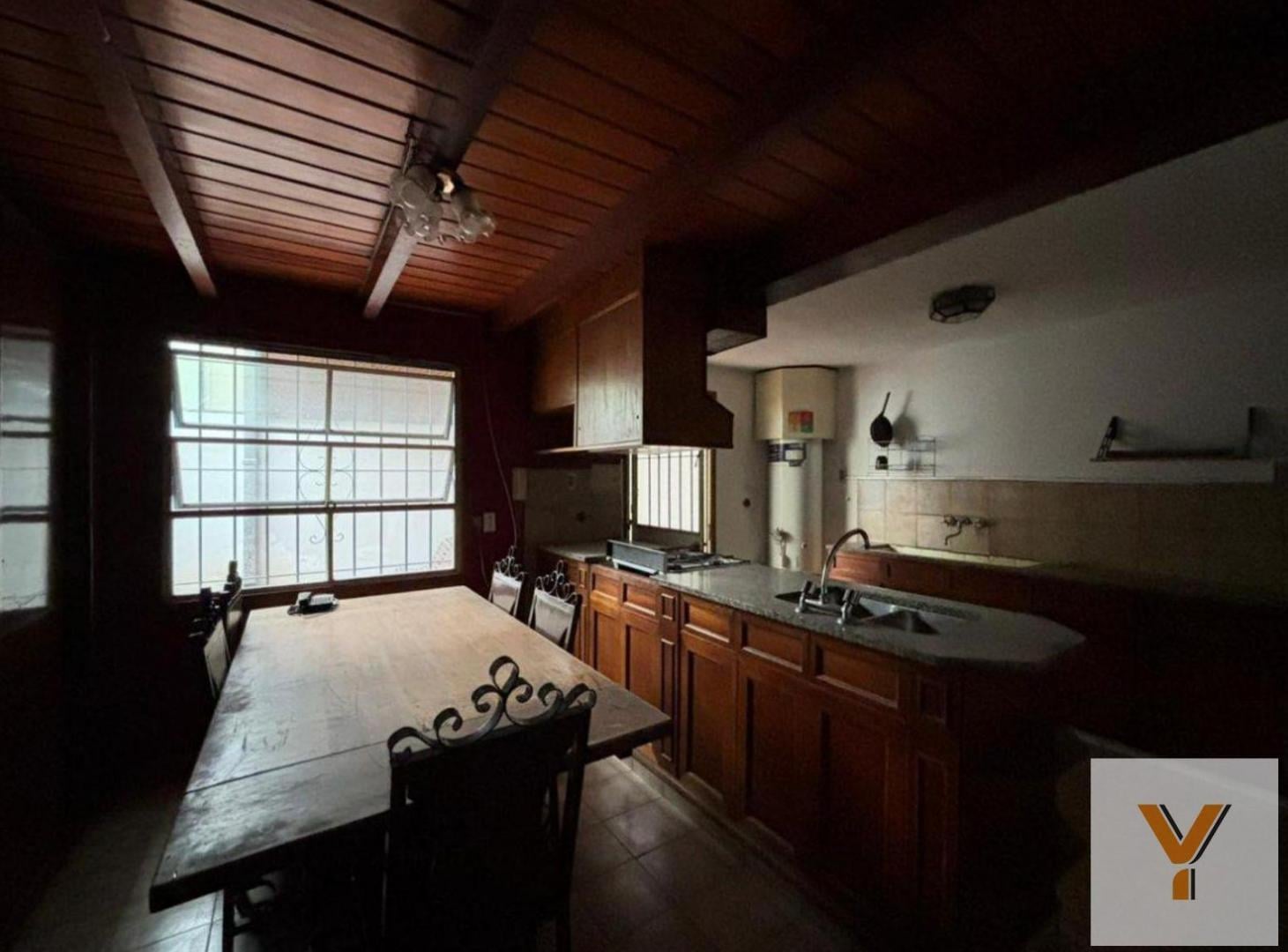 Foto de Departamento en PH - 4 Dormitorios 3 Baños - 202Mts2 - La Plata, imagen 4