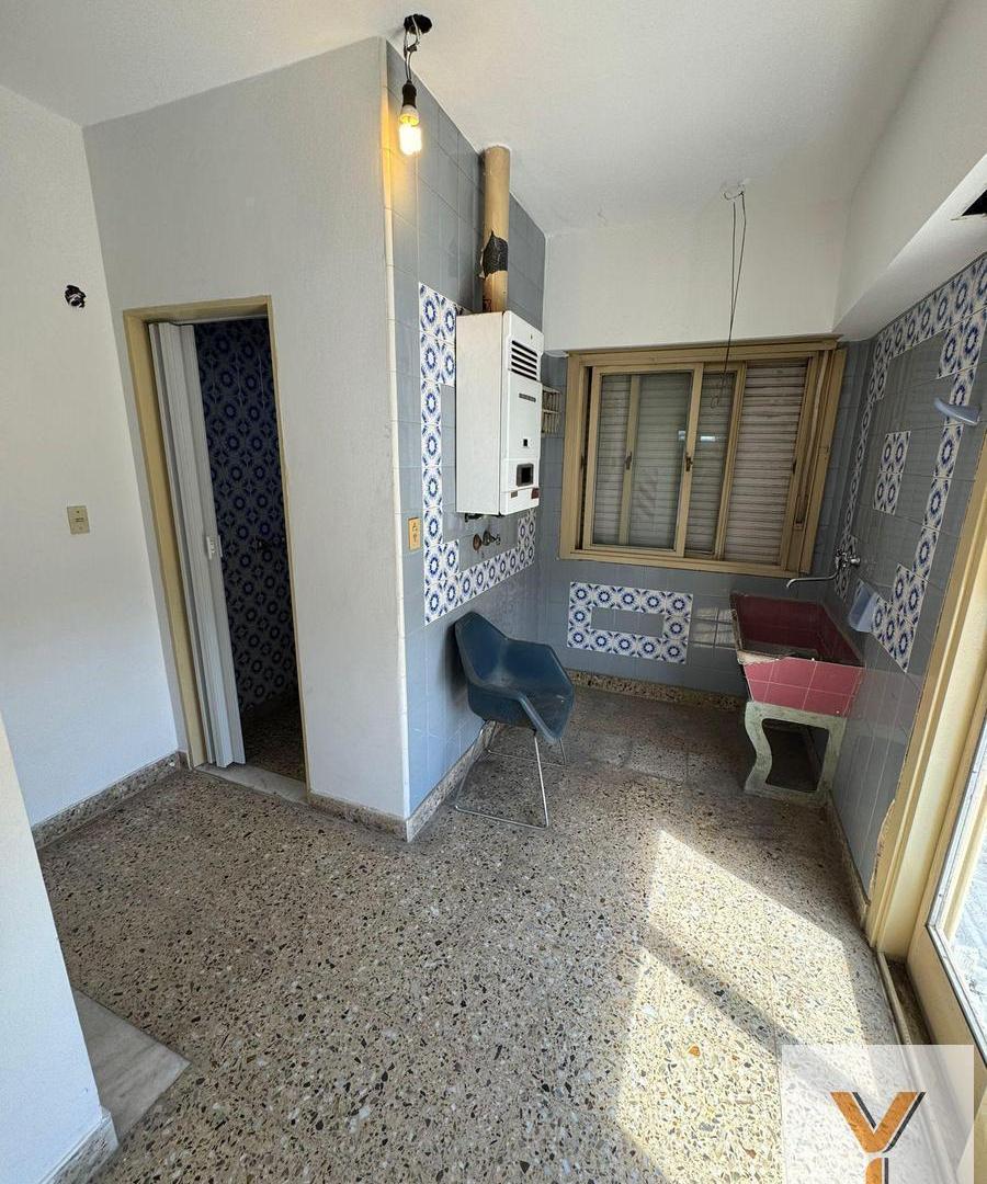 Foto de Edificio comercial en venta - 2 Dormitorios 2 Baños - Depósito, imagen 3