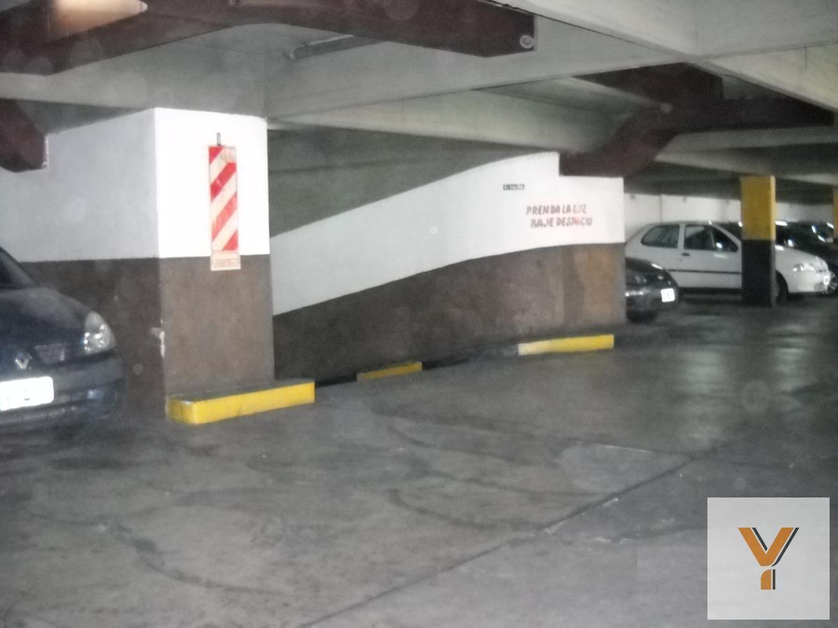 Foto de Cochera en venta - 13mts2 - Belgrano, imagen 1