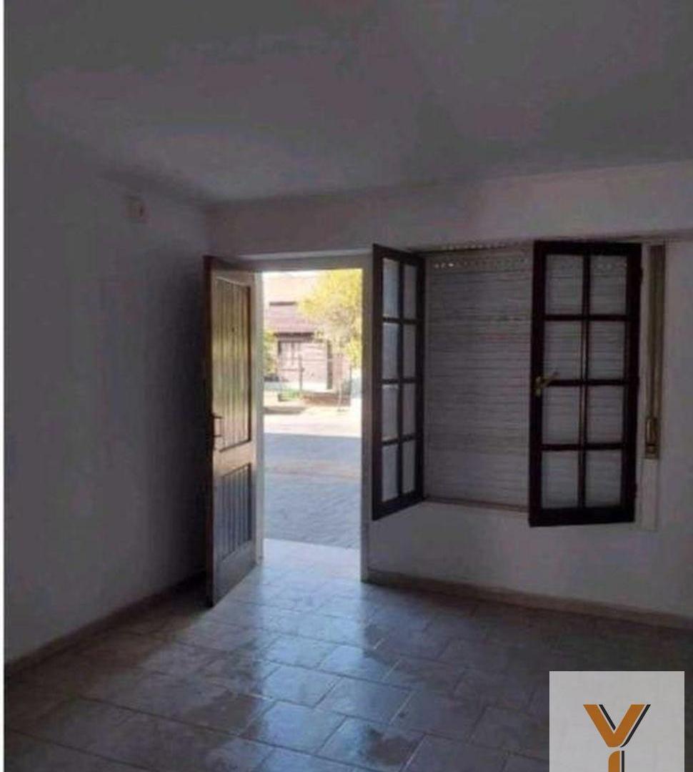 Foto de Vende departamento en planta baja - 1 Dormitorio y patio, imagen 2