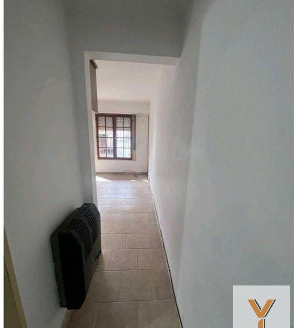 Foto de Vende departamento en planta baja - 1 Dormitorio y patio, imagen 1