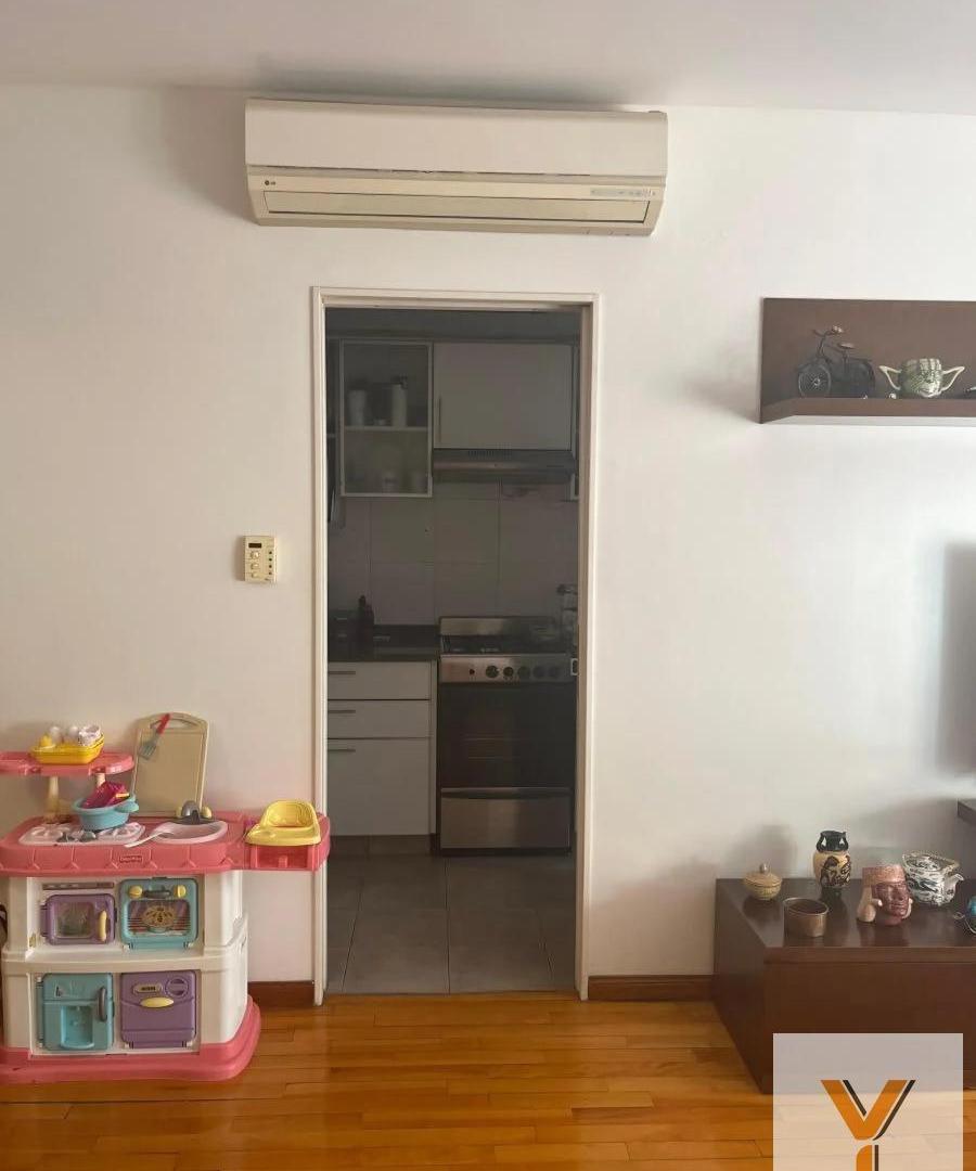Foto de Departamento en Alquiler - 2 Dormitorios - 76mts - Villa Urquiza, imagen 1