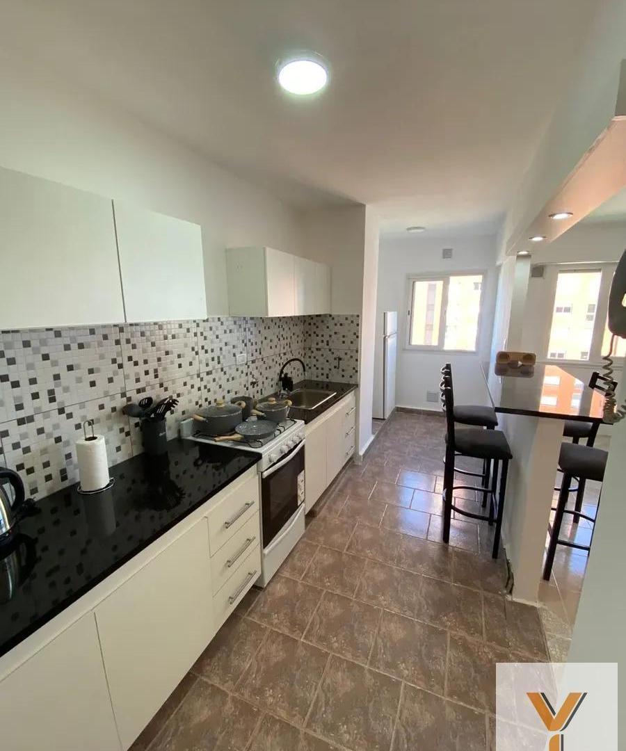 Foto de Departamento en Alquiler - 3 Dormitorios 1 Baño - 80mts - Mar Del Plata, imagen 2