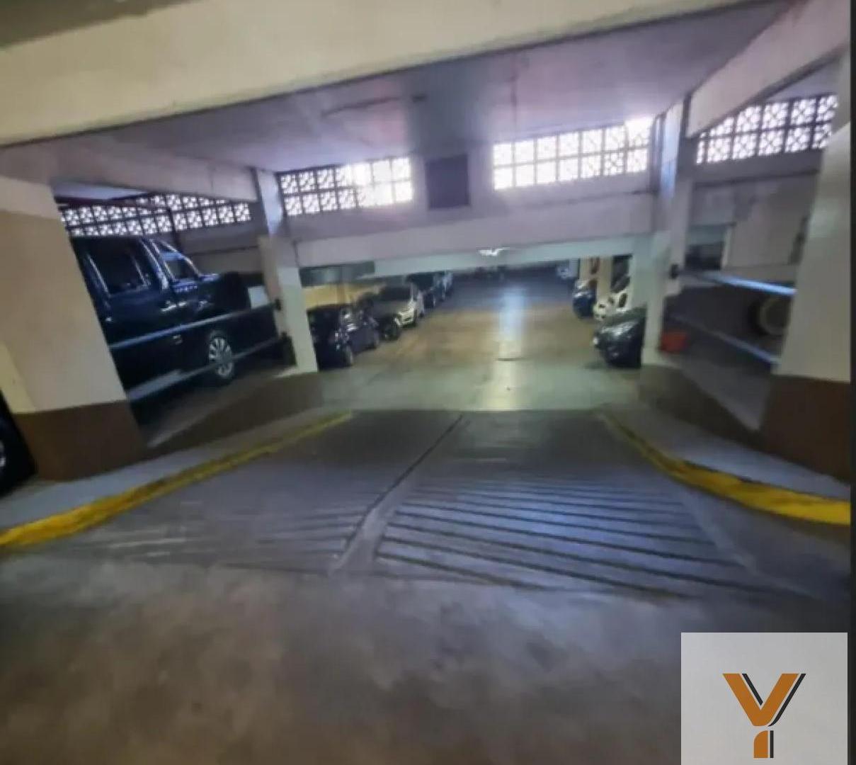 Foto de Cochera en Venta - - 12mts - Almagro, imagen 2