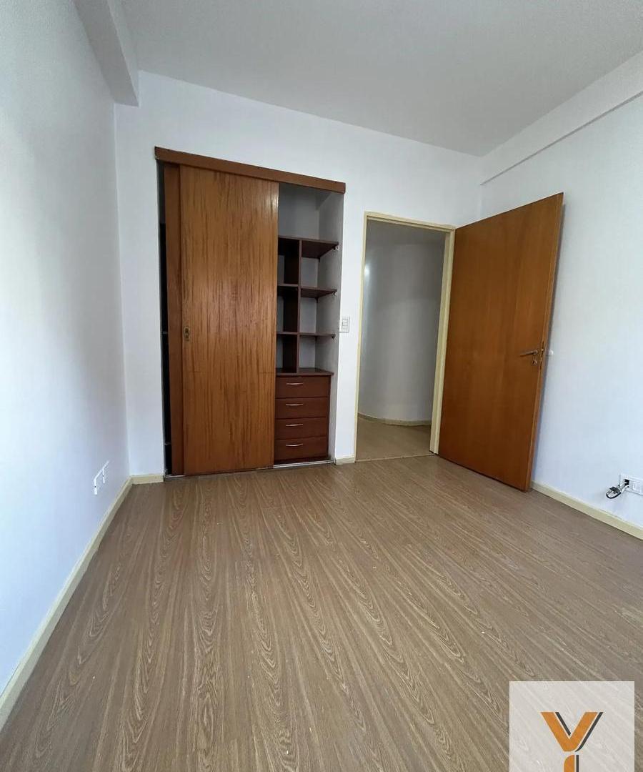 Foto de Departamento en Alquiler - 2 Dormitorios 1 Baño - 74mts - Balvanera, imagen 5