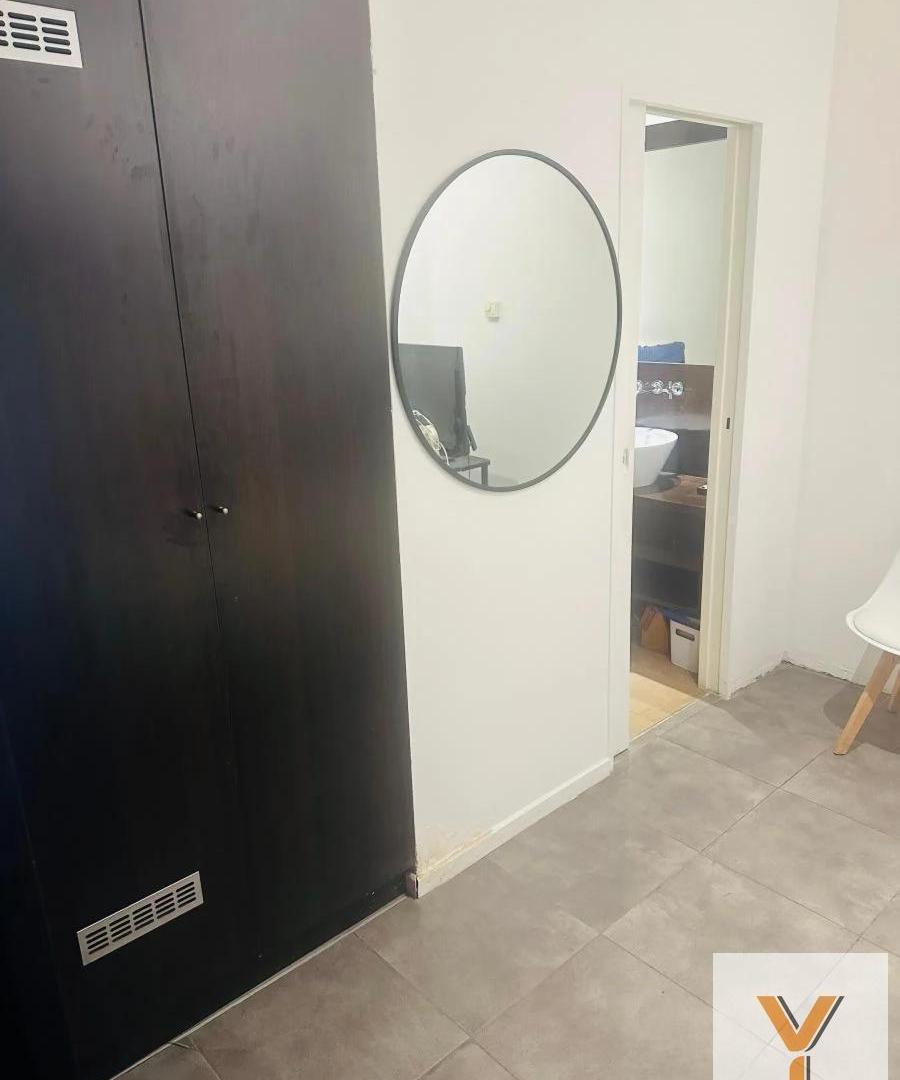 Foto de Departamento en Alquiler - 2 Dormitorios 1 Baño - 76mts - Palermo, imagen 3