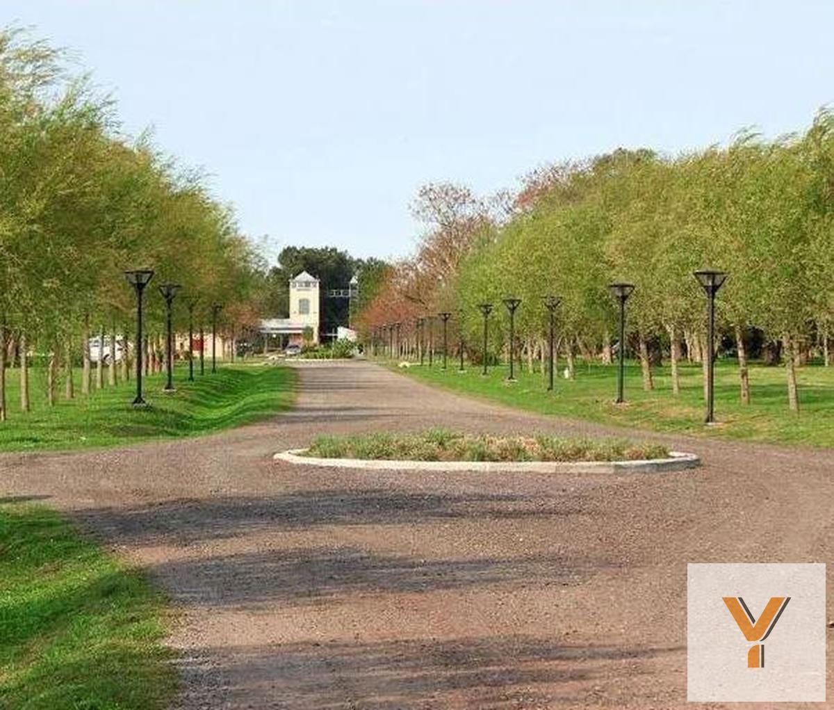 Foto de Terreno en venta - 1730mts2 - Coronel Brandsen, imagen 2