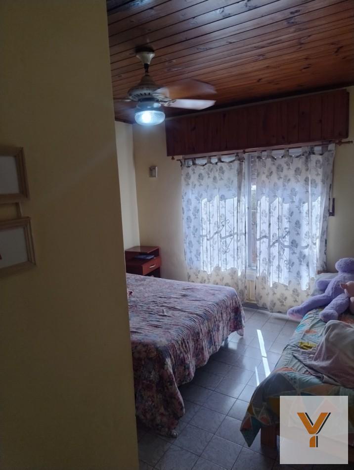 Foto de Casa en venta - 2 Dormitorios 1 Baño - Cochera - 320Mts2 - Carmen de, imagen 5