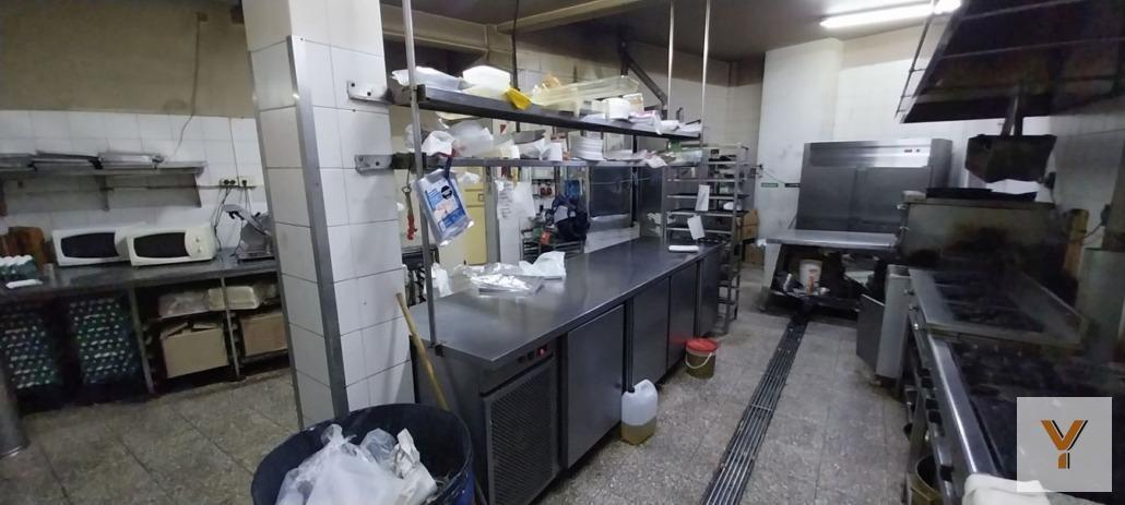 Foto de Locales Comerciales en venta - Local - Confitería - 400Mts2 - Floresta, imagen 3