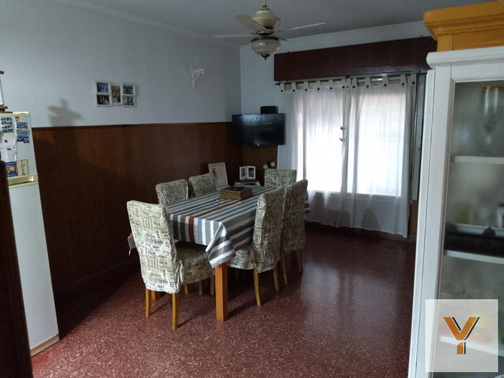 Foto de Casa en venta - 2 Dormitorios 2 Baños - 295Mts2 - San Nicolás de Los, imagen 1