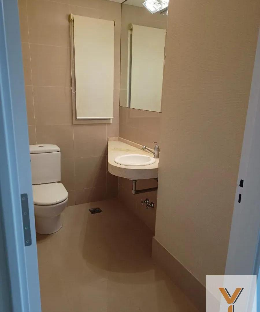 Foto de Departamento en Venta - 3 Dormitorios 2 Baños - 145mts - Puerto Madero, imagen 2