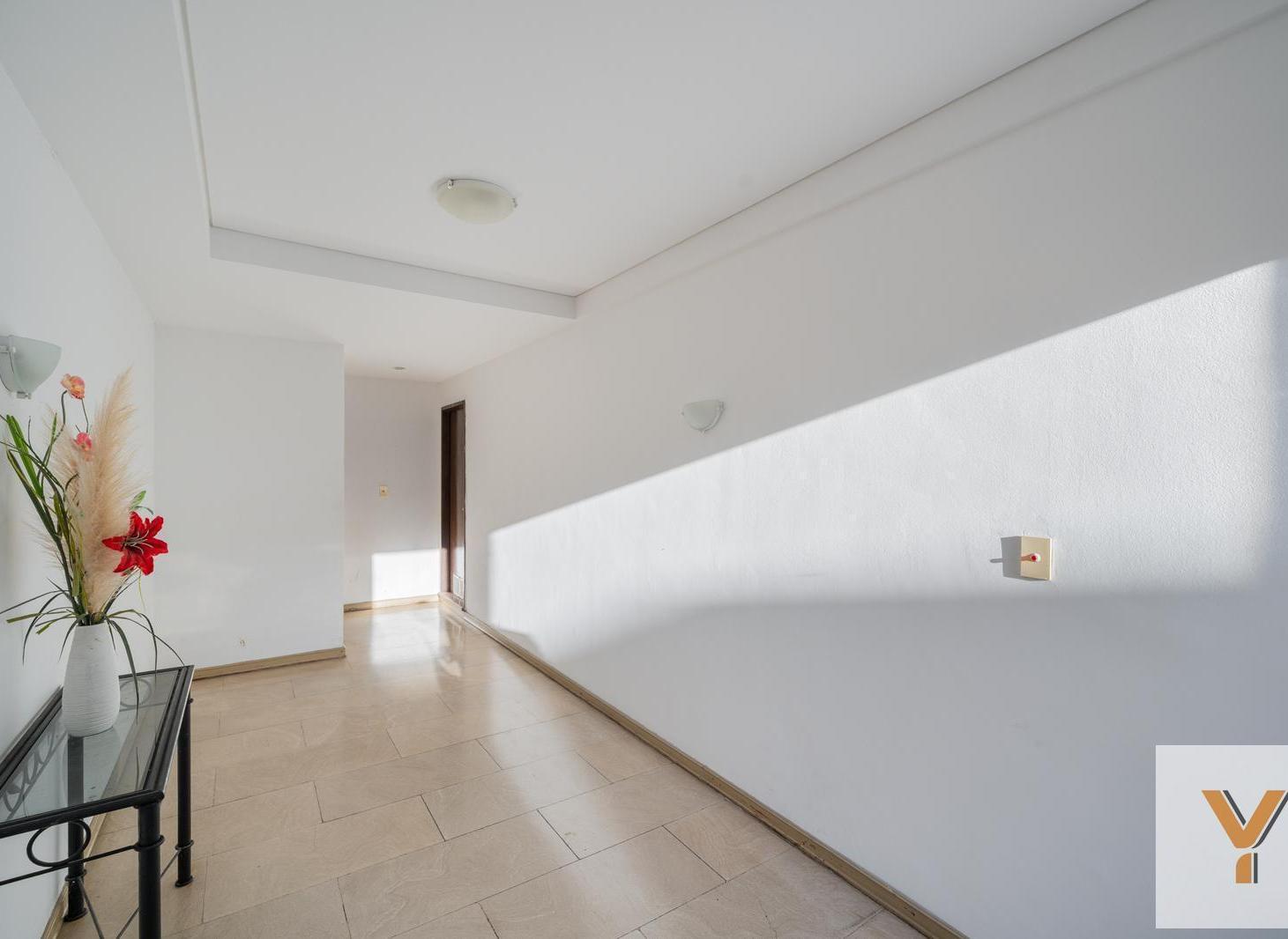 Foto de Departamento en Venta - 3 Dormitorios 3 Baños - 150mts - Colegiales, imagen 2