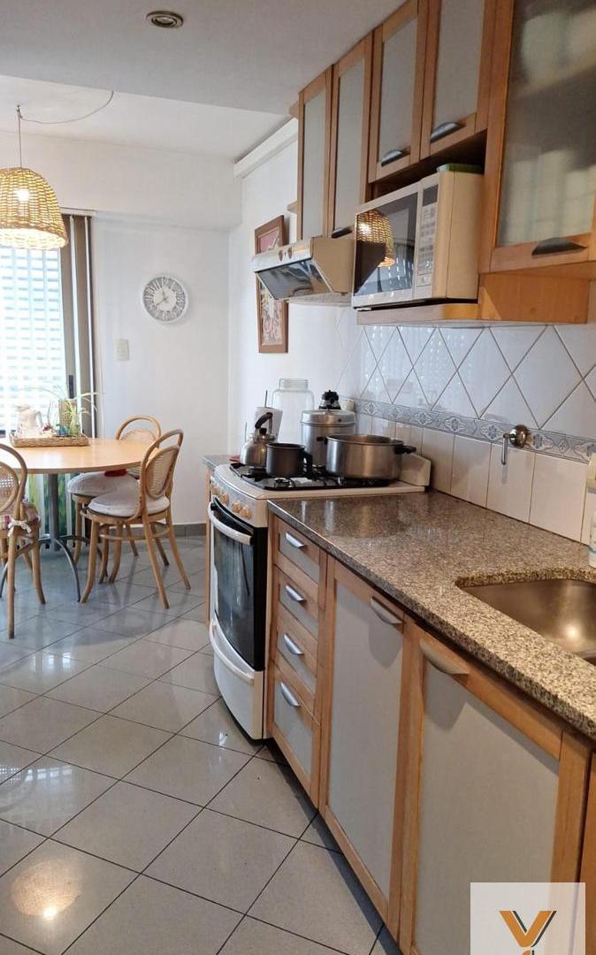 Foto de Departamento en Alquiler - 3 Dormitorios 2 Baños - 98mts - La Plata, imagen 2