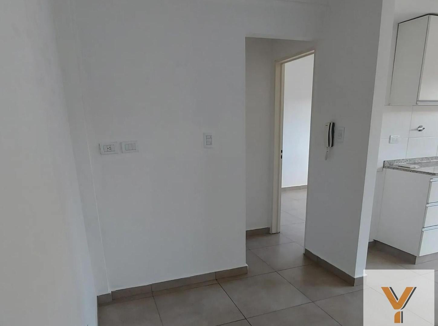 Foto de Departamento en Alquiler - 1 Dormitorio 1 Baño - 40mts - Quilmes, imagen 2