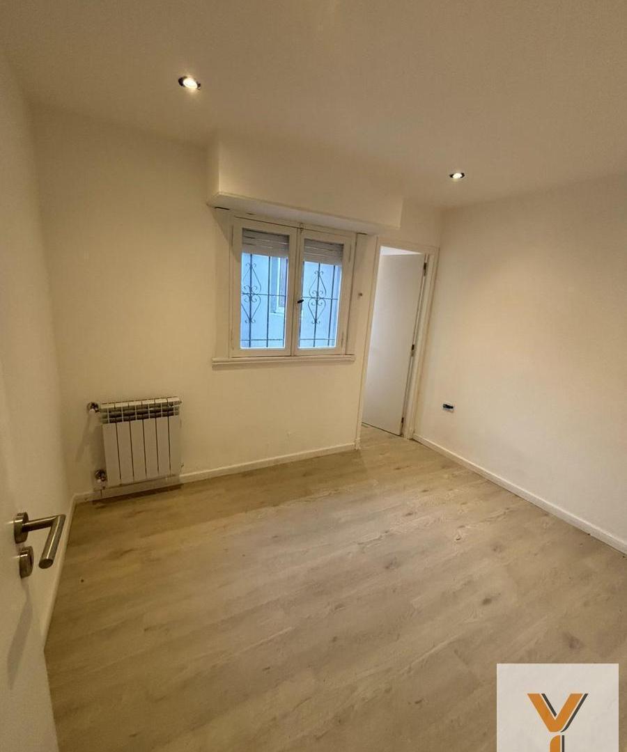 Foto de PH en Venta - 2 Dormitorios 2 Baños - 110mts - Mar Del Plata, imagen 2