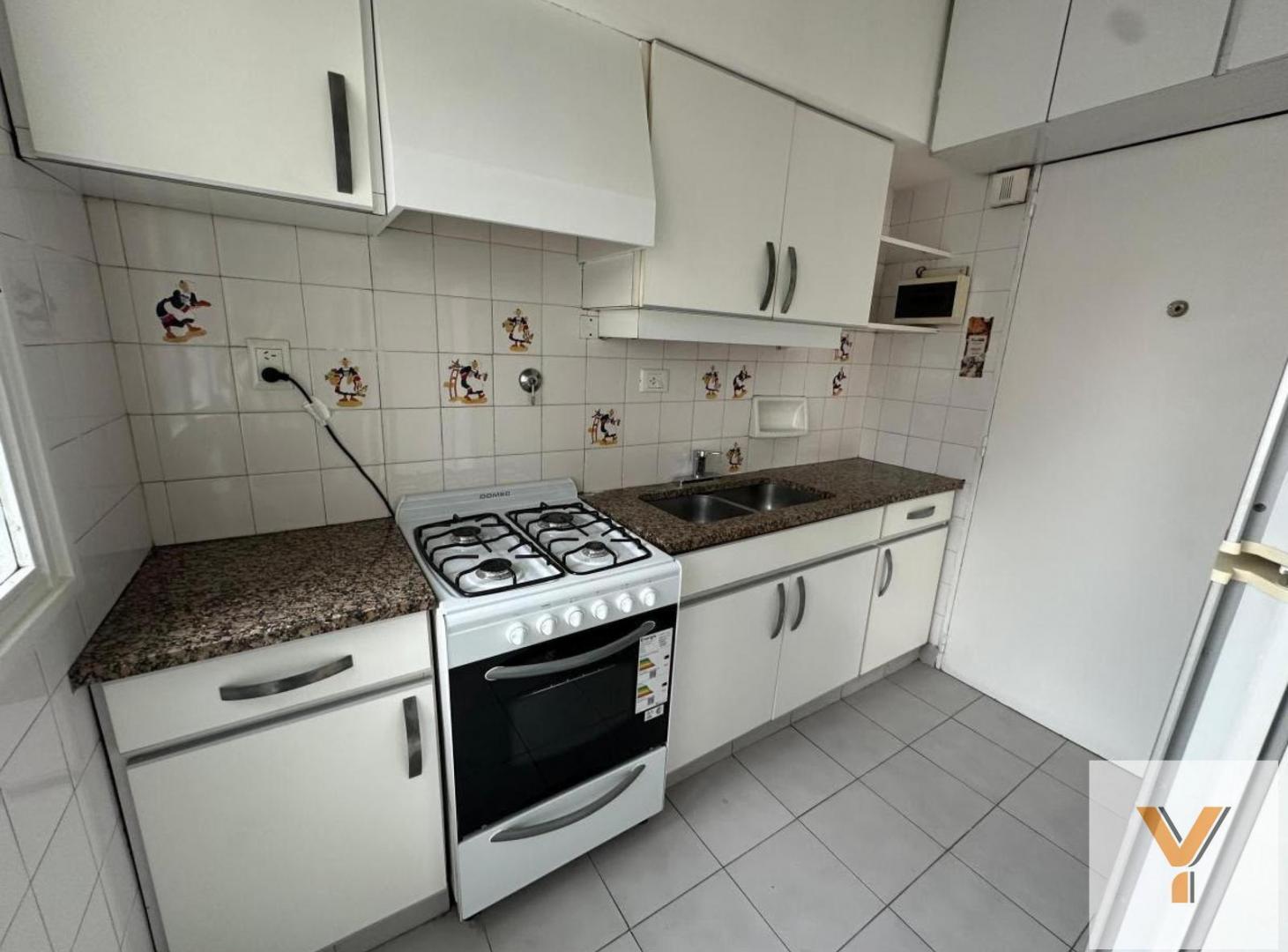 Foto de Departamento en Alquiler - 3 Dormitorios 1 Baño - 75mts - Recoleta, imagen 2