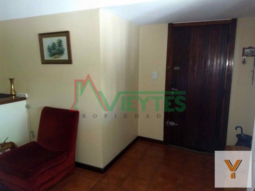 Foto de Casa en Venta - 3 Dormitorios 2 Baños - 300mts - Lomas De Zamora, imagen 4