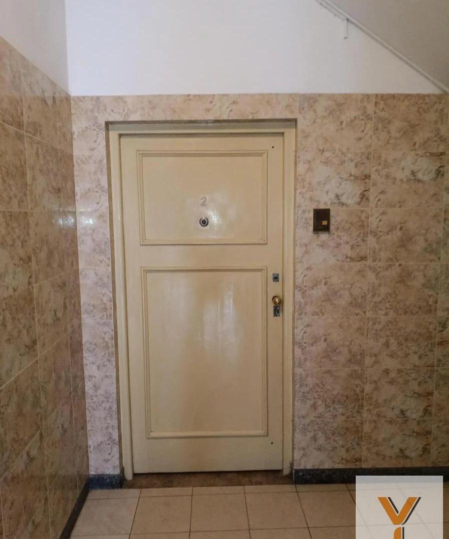Foto de PH en Venta - 2 Dormitorios 1 Baño - 60mts - Villa Devoto, imagen 1