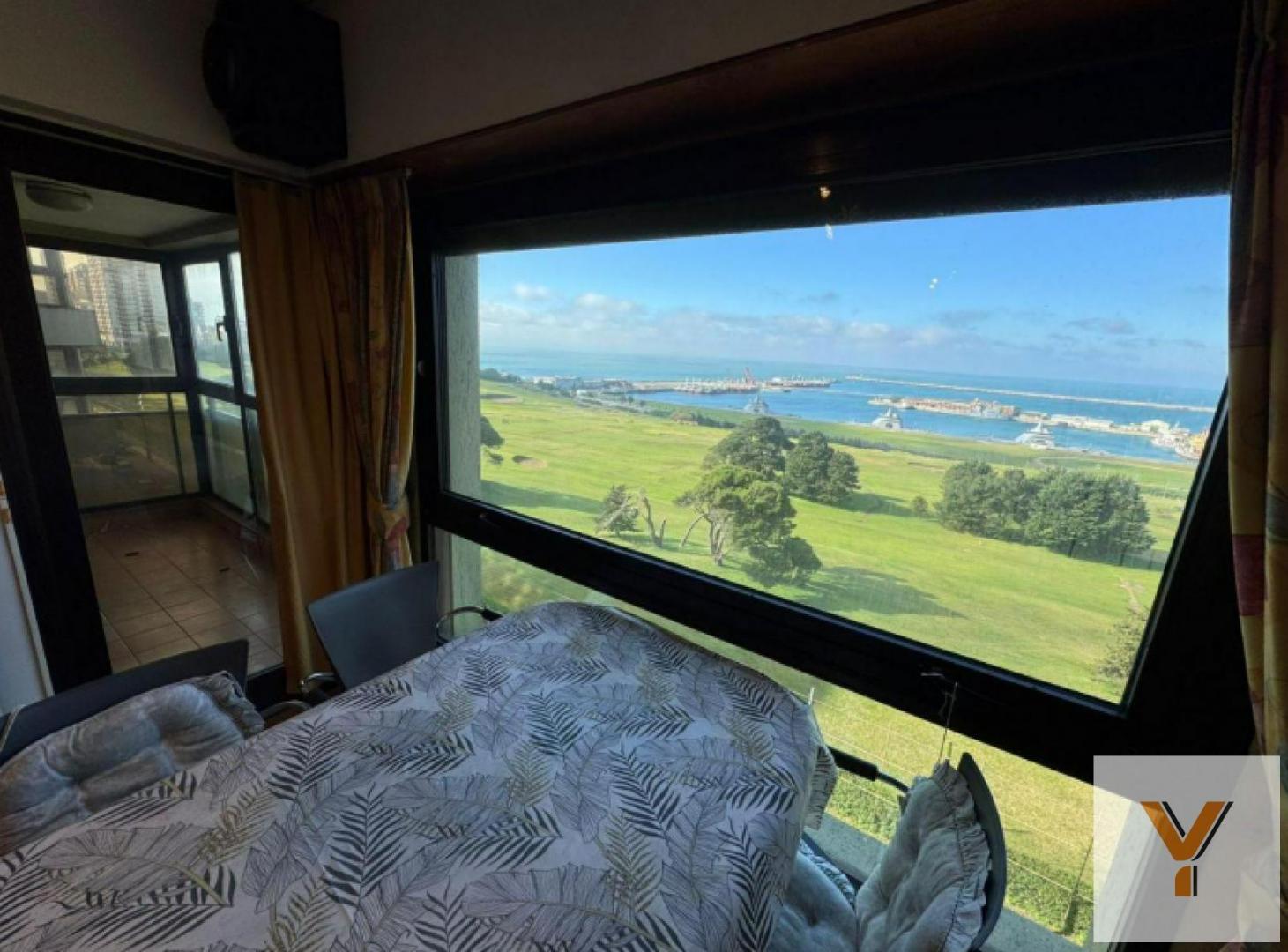 Foto de Departamento en Venta - 1 Dormitorio 1 Baño - 52mts - Mar Del Plata, imagen 2