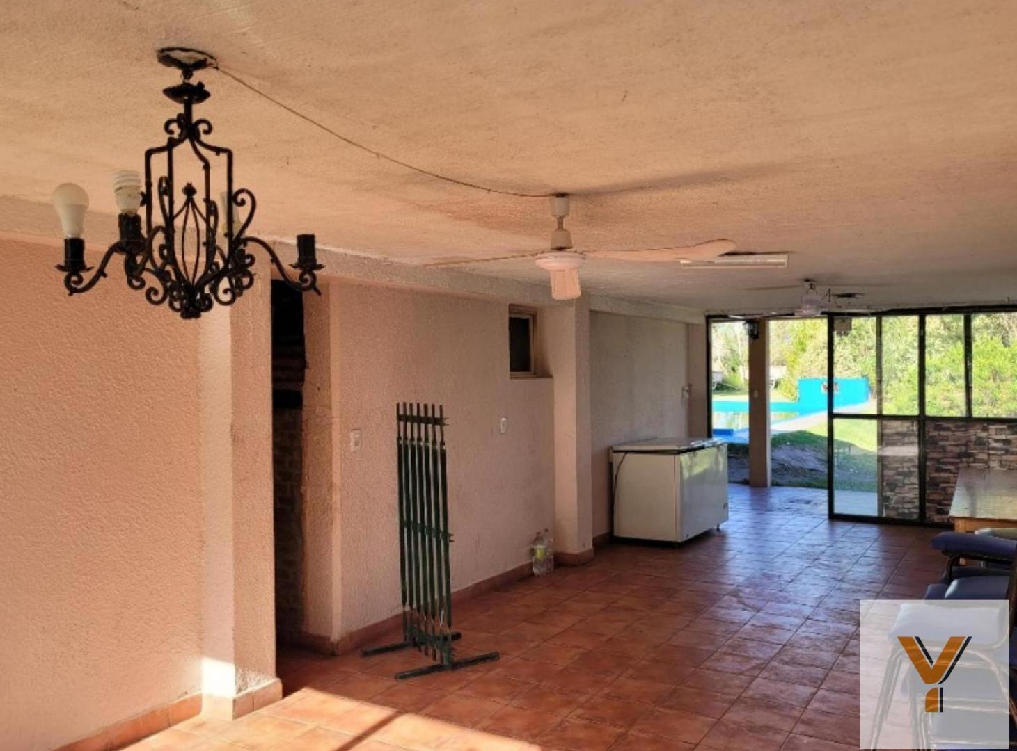 Foto de Casa en venta - 3 Dormitorios 3 Baños - San Juan, imagen 3