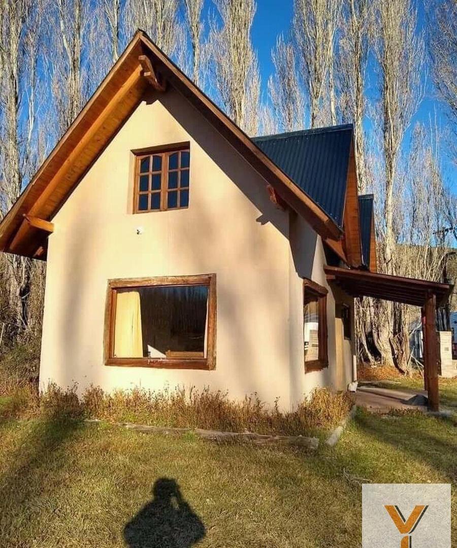 Foto de Casa en venta - 2 Dormitorios 2 Baños - Los Antiguos, imagen 1