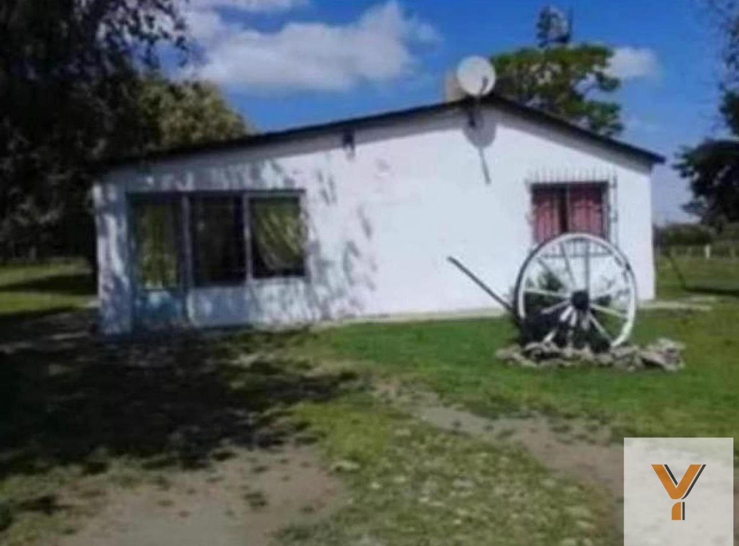 Quinta en venta - 2 Dormitorios 1 Baño - 5.000Mts2 - Adolfo Alsina