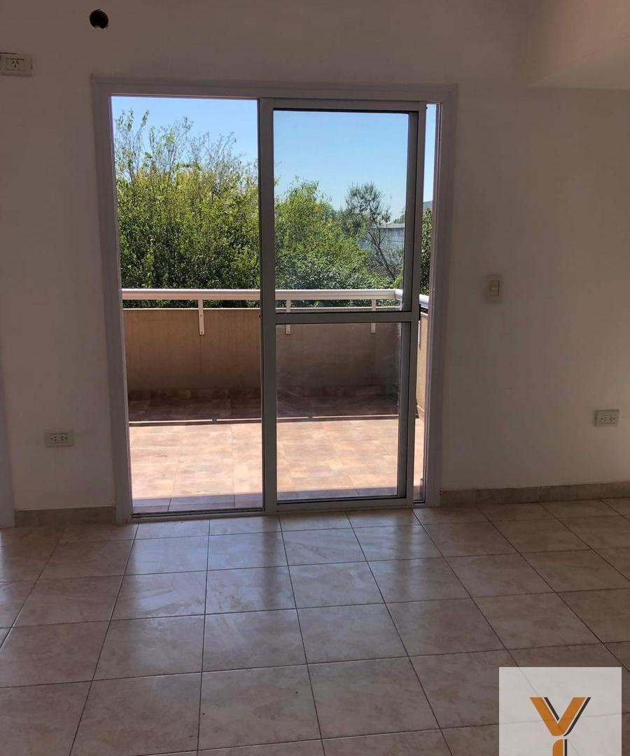Foto de Departamento en Alquiler - 1 Dormitorio 1 Baño - 60mts - Ezeiza, imagen 4