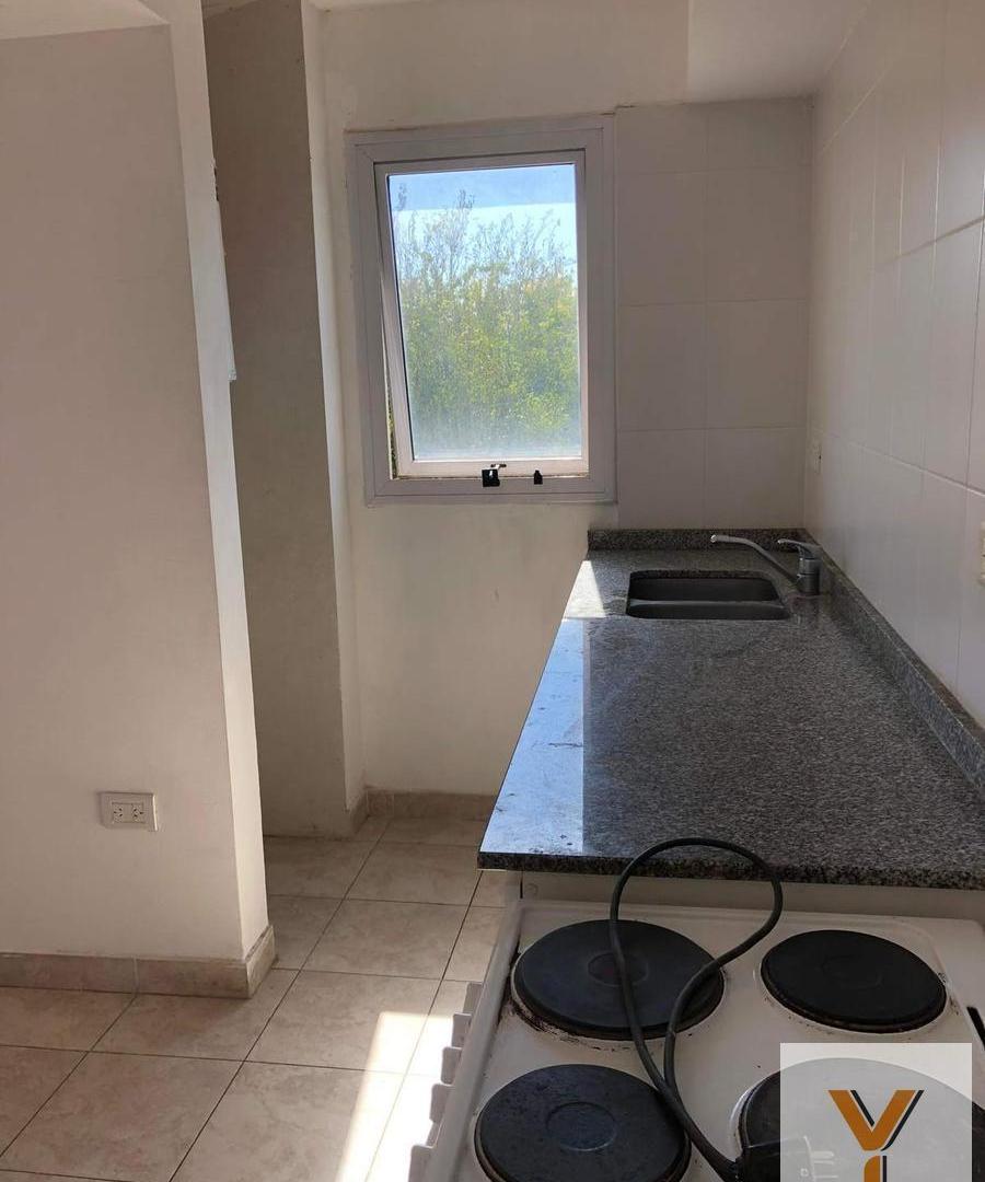 Foto de Departamento en Alquiler - 1 Dormitorio 1 Baño - 60mts - Ezeiza, imagen 2