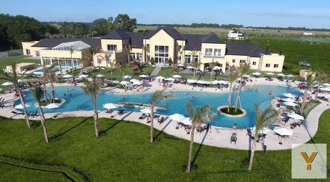 Foto de Terreno en venta - 1.000mts 2 totales - Haras del Sur III, imagen 3