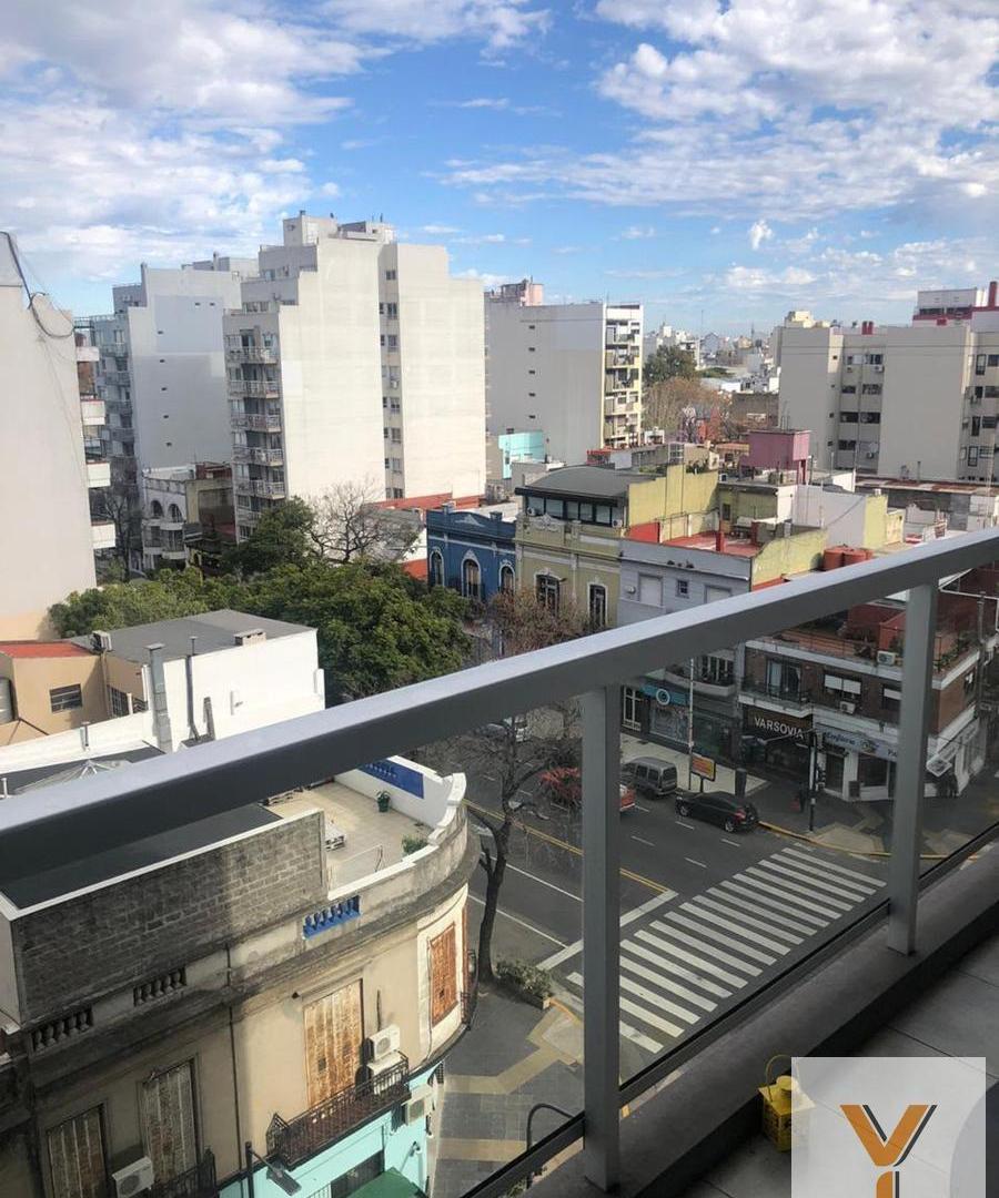 Foto de Departamento en Venta - 1 Dormitorio 1 Baño - 68mts - Colegiales, imagen 5