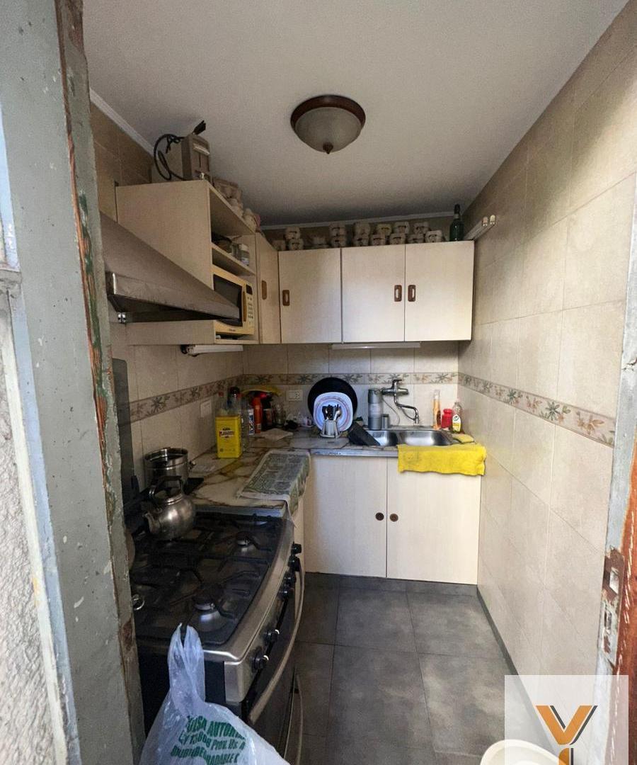Foto de Departamento en venta - 3 Dormitorios 1 Baño - 85Mts2 - La Plata, imagen 3