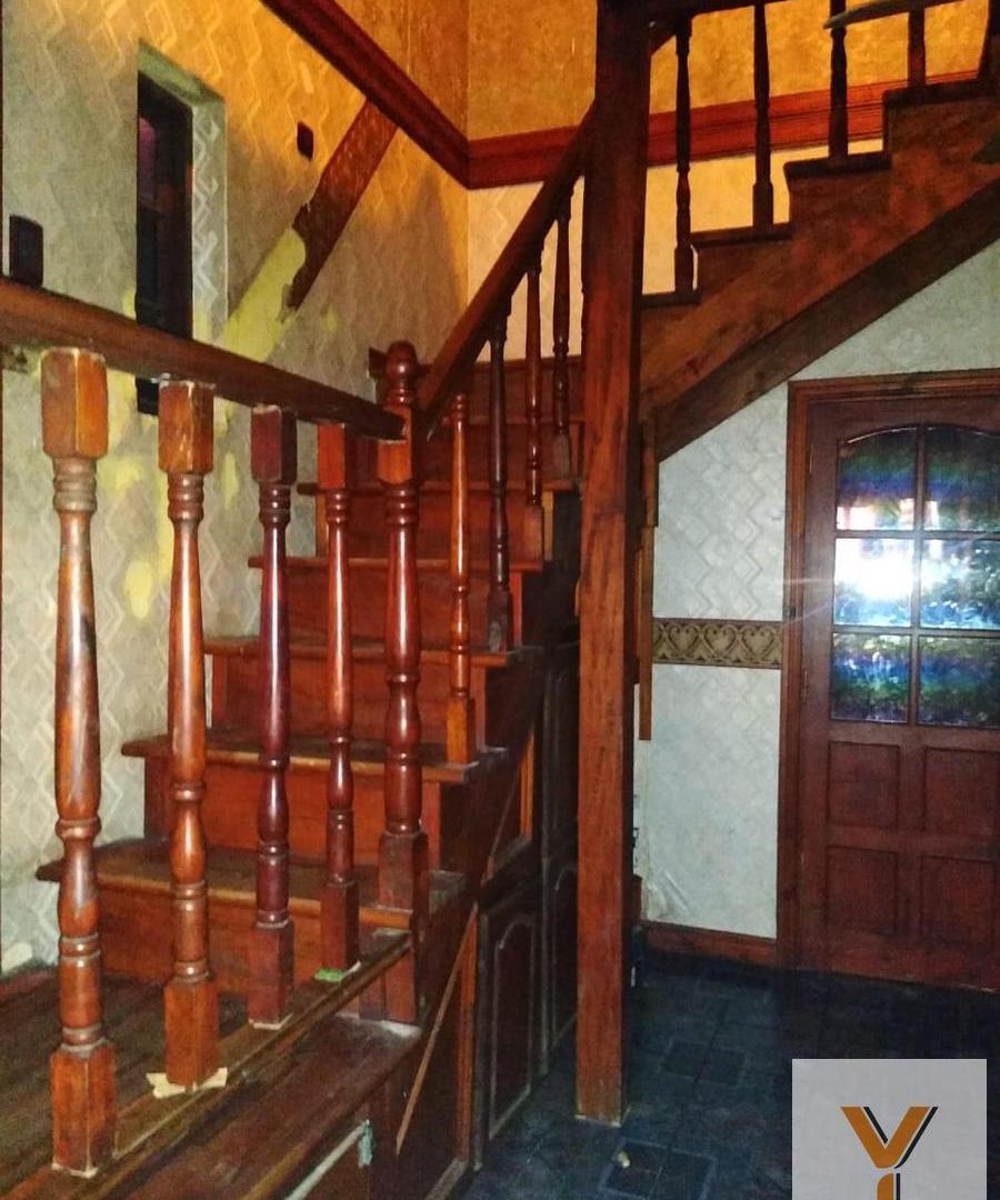 Foto de Casa en Venta - 4 Dormitorios 3 Baños - 200mts - Tandil, imagen 1