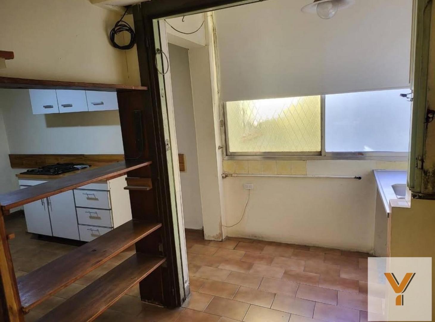 Foto de Departamento en Venta - 2 Dormitorios 1 Baño - 83mts - Villa Devoto, imagen 4