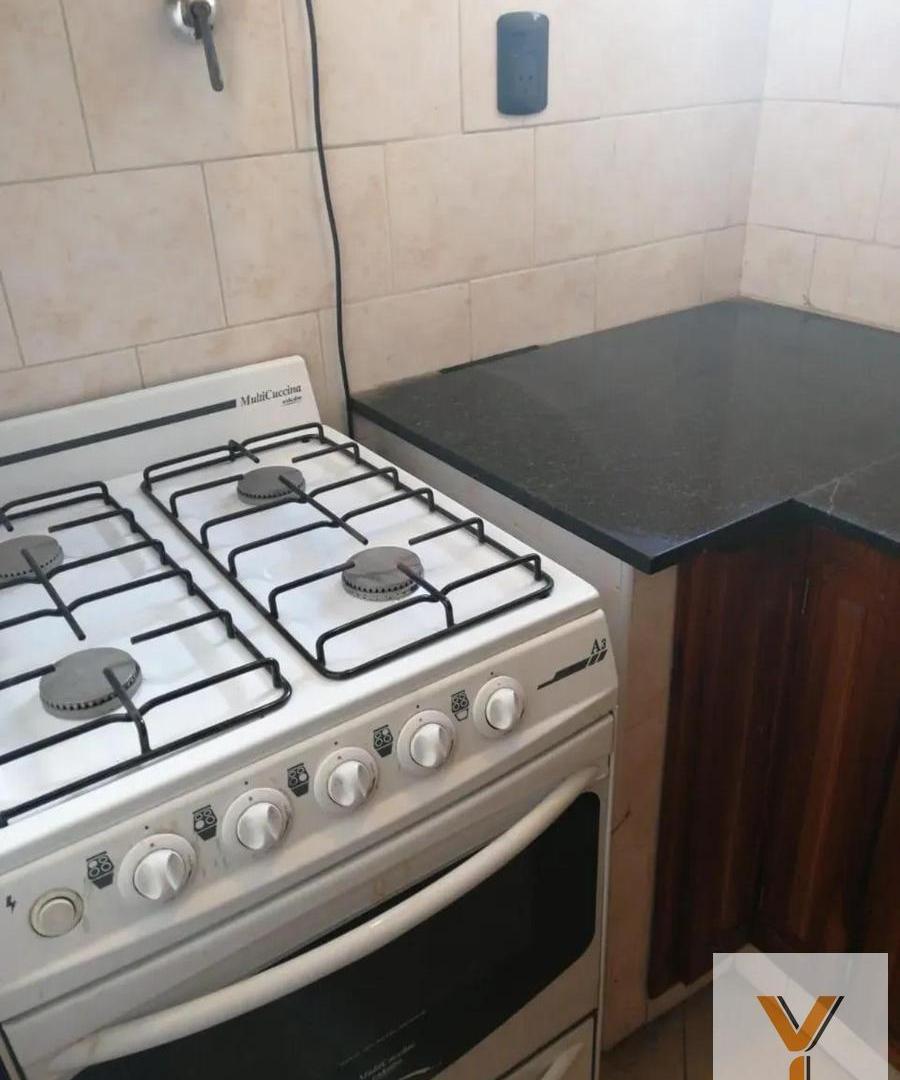 Foto de Departamento en Alquiler - 2 Dormitorios 1 Baño - 56mts - Lomas De, imagen 3