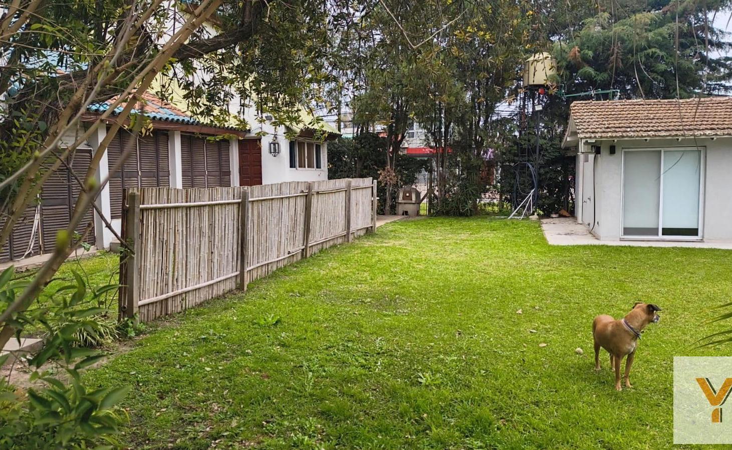 Foto de Casa en Venta - 2 Dormitorios 2 Baños - 381mts - Ezeiza, imagen 3