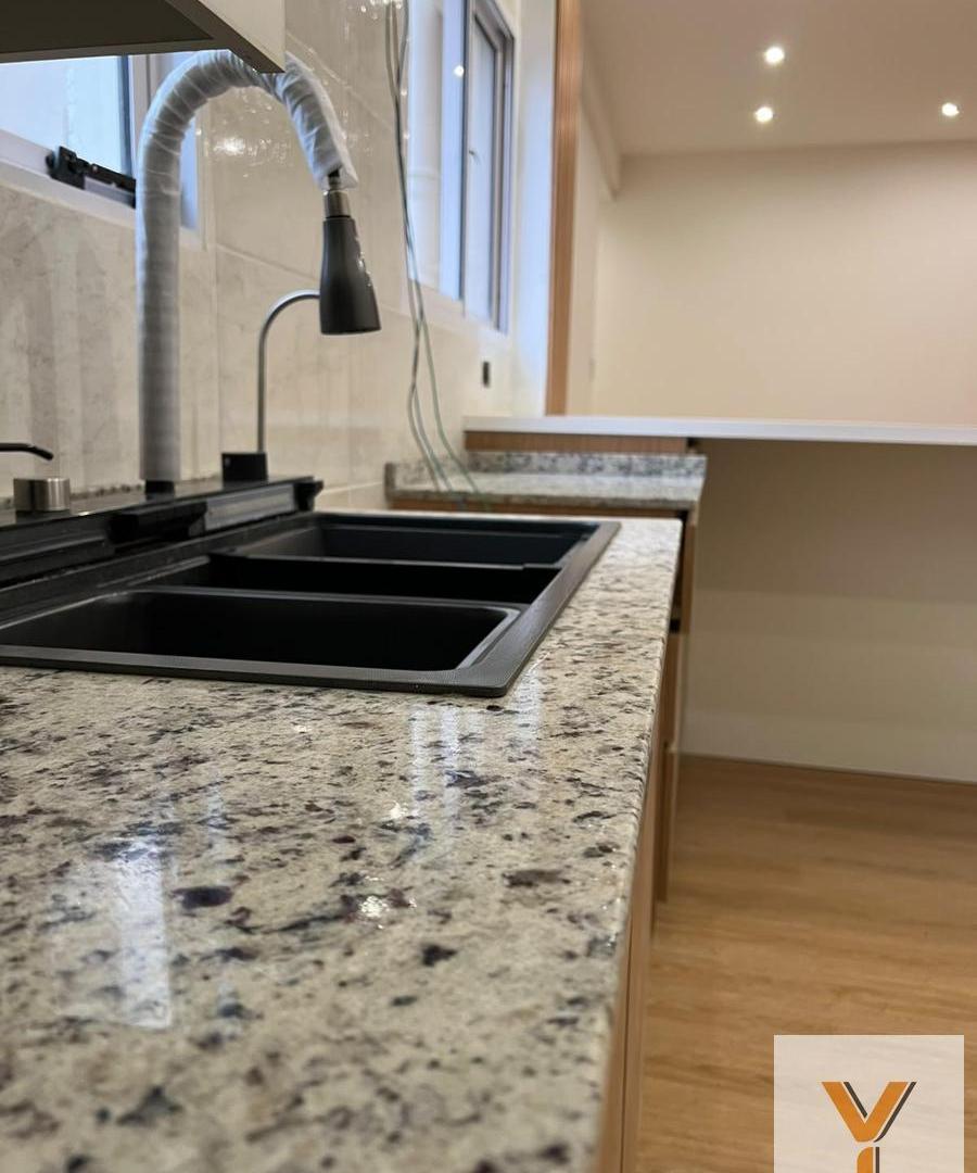 Foto de PH en Venta - 2 Dormitorios 1 Baño - 51mts - Monte Castro, imagen 2